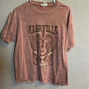 Burnt orange Nashville top. M/L